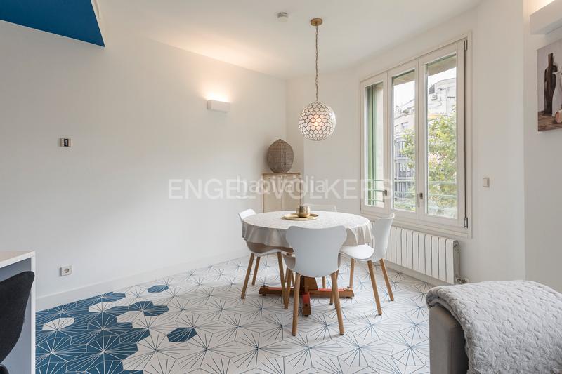 Foto dc549675-938b-49fb-97fc-58c552e80ff4. Alquiler apartamento sofisticado piso amueblado en eixample quadrat dor en Barcelona