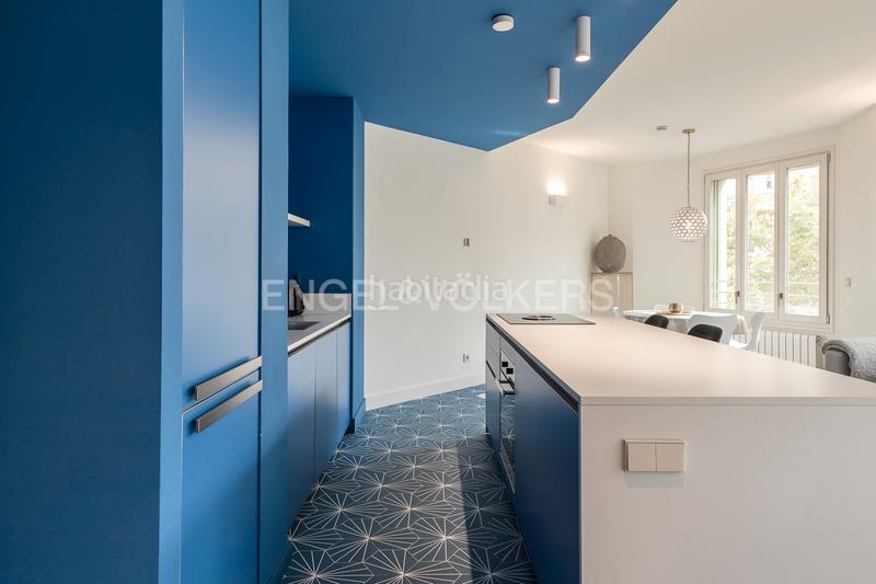 Foto 7263eb53-2a40-4071-a8f7-c1b76e708c3c. Location appartement avec chauffage piscine dans Dreta de l´Eixample Barcelona