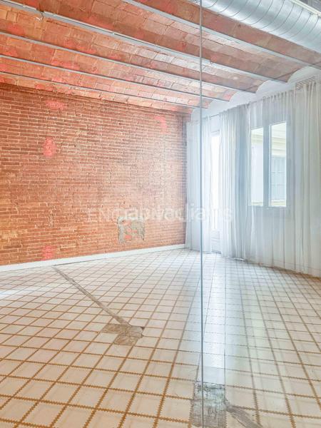 Foto c4955cbe-28aa-4ccd-934c-57068fe36e1a. Alquiler apartamento exclusiva vivienda de 378m2 en portal del angel en Barcelona