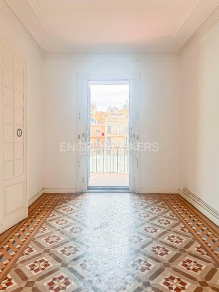 Foto 28230e27-c565-476e-965e-aae180bcb1f4. Location appartement avec chauffage dans Gòtic Barcelona