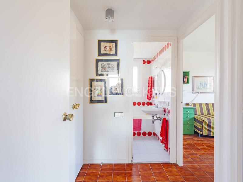 Foto 177f50d1-00d1-4511-a785-683b07f11152. Alquiler apartamento espectacular piso en primera línea de mar en Caldes d´Estrac