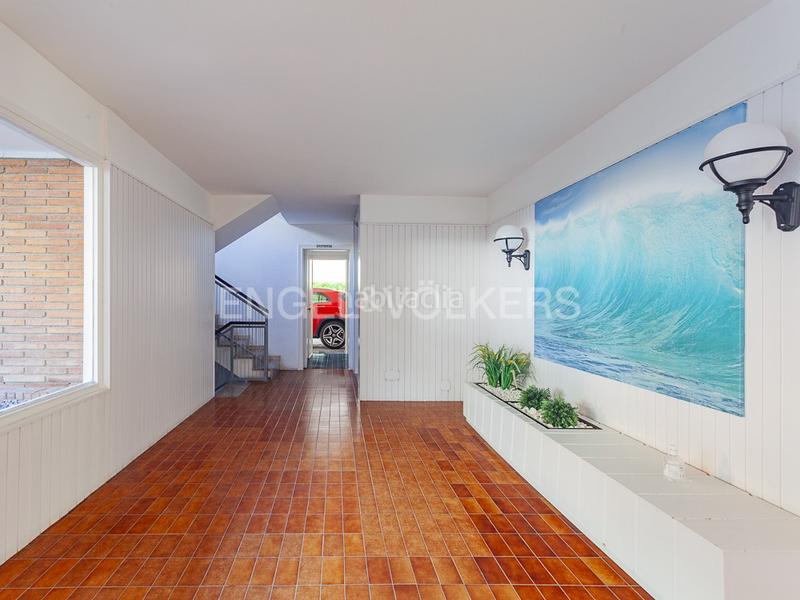 Foto e2f8c708-4fe6-4837-b666-dd1965d1fab6. Alquiler apartamento espectacular piso en primera línea de mar en Caldes d´Estrac