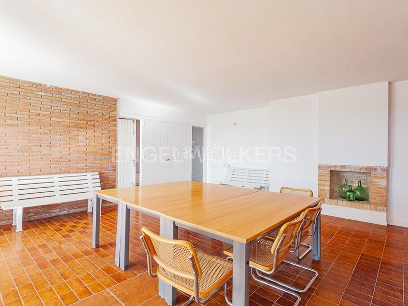 Foto fadb43f0-c9a2-4aec-a4df-e1159652ef89. Alquiler apartamento espectacular piso en primera línea de mar en Caldes d´Estrac
