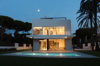 Location Maison à Gava Mar. Moderna casa a pocos pasos del mar