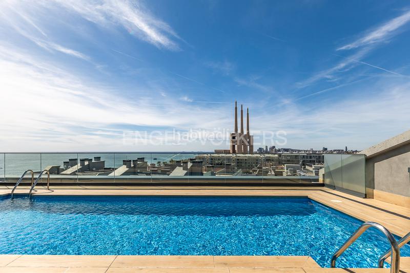 Foto 063c807e-beb0-4f69-91d9-e1b418555af7. Alquiler apartamento exclusivo piso nuevo frente al mar. en Badalona