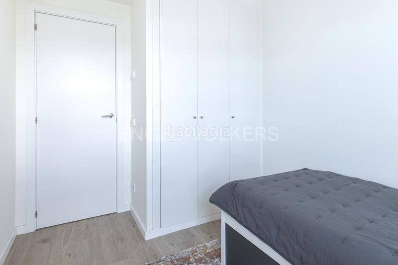Foto 1fbe3e57-e703-48b8-96b0-f55a88f9a634. Alquiler apartamento exclusivo piso nuevo frente al mar. en Badalona