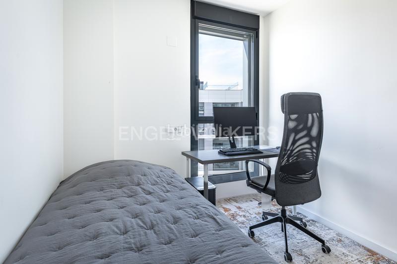 Foto bf9617c9-ca27-4bf9-90a8-51884e75088e. Alquiler apartamento exclusivo piso nuevo frente al mar. en Badalona