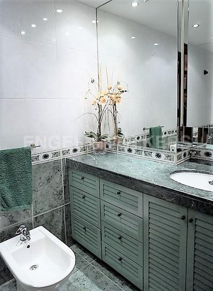 Foto 2ce35162-d966-48e1-ba8b-fbc9bdbacdf9. Alquiler apartamento piso amueblado en eixample con bonitas vistas en Barcelona