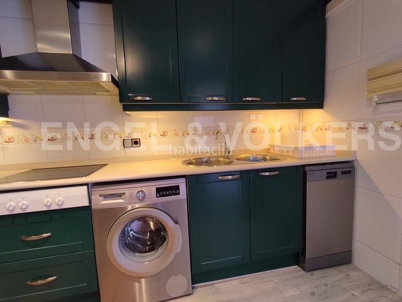 Foto 3725f382-b465-4b2e-8a46-fb5b6f0e48f6. Alquiler apartamento piso amueblado en eixample con bonitas vistas en Barcelona