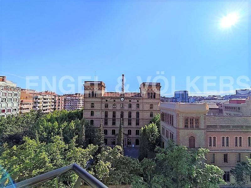 Foto ce80e200-eb1b-446d-866e-712b4c4bc0fd. Alquiler apartamento piso amueblado en eixample con bonitas vistas en Barcelona
