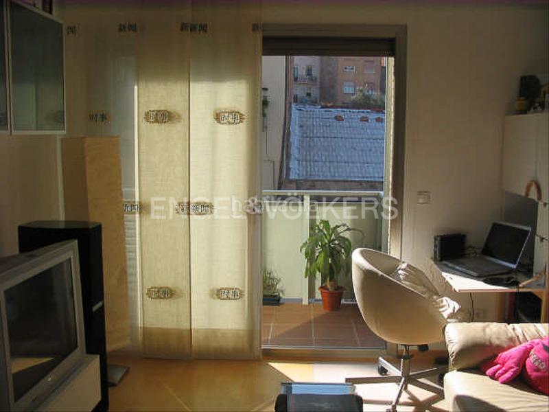Foto 9d8c7d0f-8da6-46a7-acaf-e526555e91b7. Piccolo appartamento con riscaldamento in Guinardó Barcelona