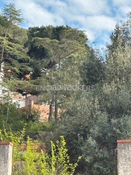 Foto ae21507a-2ed4-44a9-b9d0-ef4f7314a3cd. Terreno residenziale in La Miranda-Can Candeler Sant Just Desvern