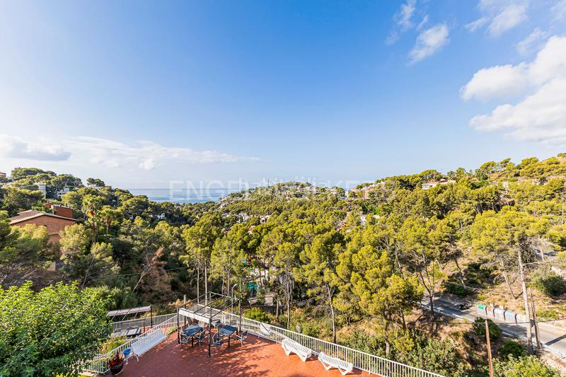 Foto 0be82bc1-e57e-456c-bcb2-a9e98aaf5bbd. Apartament amb calefacció aparcament piscina a Bellamar Castelldefels