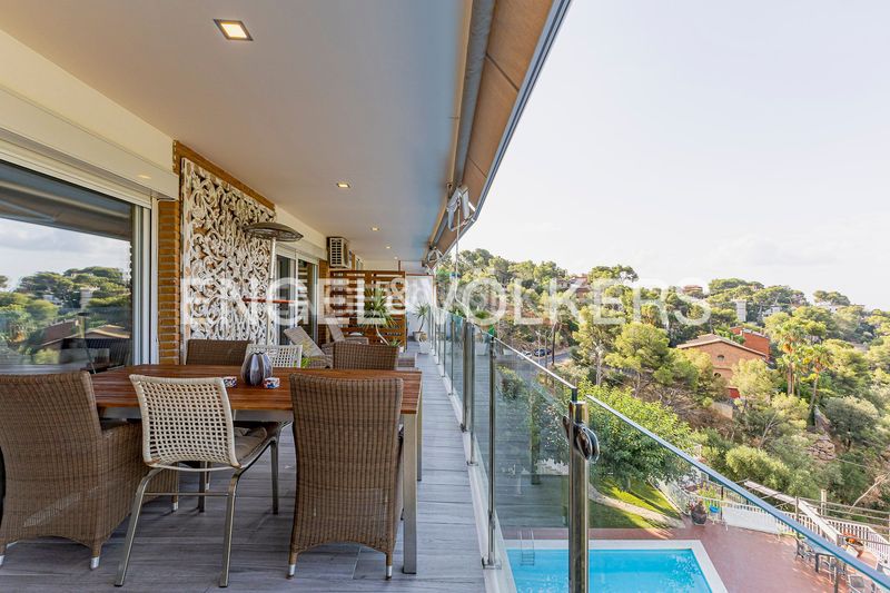 Foto 69a4600d-d656-4763-af1d-e8555bd48323. Pis amb calefacció aparcament piscina a Bellamar Castelldefels