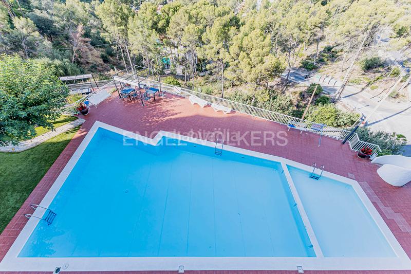 Foto 7356cc39-cd8c-4dbf-8e1d-190a35440734. Apartament amb calefacció aparcament piscina a Bellamar Castelldefels