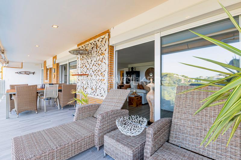 Foto a5359588-7535-48de-be46-1b56ea3a8a59. Apartament amb calefacció aparcament piscina a Bellamar Castelldefels