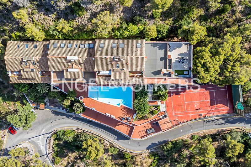 Foto ac9819f4-871a-486c-819c-9f9aa350af87. Pis amb calefacció aparcament piscina a Bellamar Castelldefels