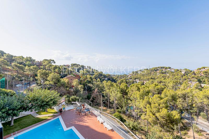 Foto d3d84959-f26b-413f-aa27-455d230f02c0. Apartament amb calefacció aparcament piscina a Bellamar Castelldefels