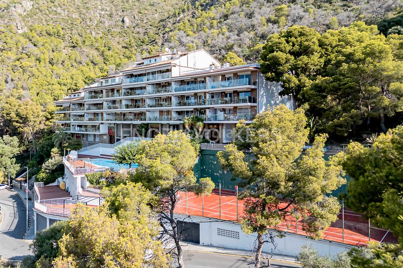 Foto ec5e9e23-4683-4e70-b080-09a78bc50963. Apartament amb calefacció aparcament piscina a Bellamar Castelldefels