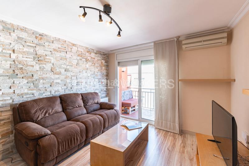 Foto 0f733298-b3cf-424b-8727-052c47ef22bd. Piccolo appartamento con riscaldamento in Centre Mollet del Vallès