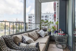 Appartement à Provençals del Poblenou. Luminoso piso con balcón y vistas despejadas en edificio moderno