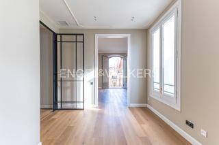 Lloguer Apartament a Dreta de l´Eixample. Espectacular piso en eixample dret