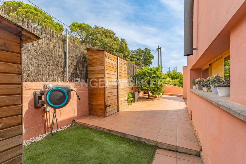 Foto b34d6a37-5bf8-477d-8fa6-31447561e96b. Casa amb calefacció aparcament piscina a Valldoreix Sant Cugat del Vallès
