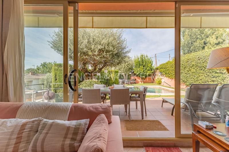 Foto ba7c6f75-ab38-420b-aa86-de47edbf62a6. Casa amb calefacció aparcament piscina a Valldoreix Sant Cugat del Vallès