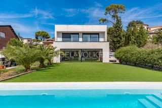 Casa en La Sentiu. La sentiu, gavà. donde la montaña se encuentra con el mar