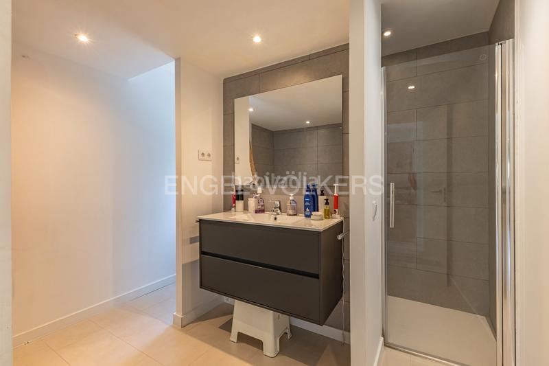 Foto 471ee1d7-1d04-4463-bd64-57edbd21106b. Casa con riscaldamento piscina in La Sentiu Gavà