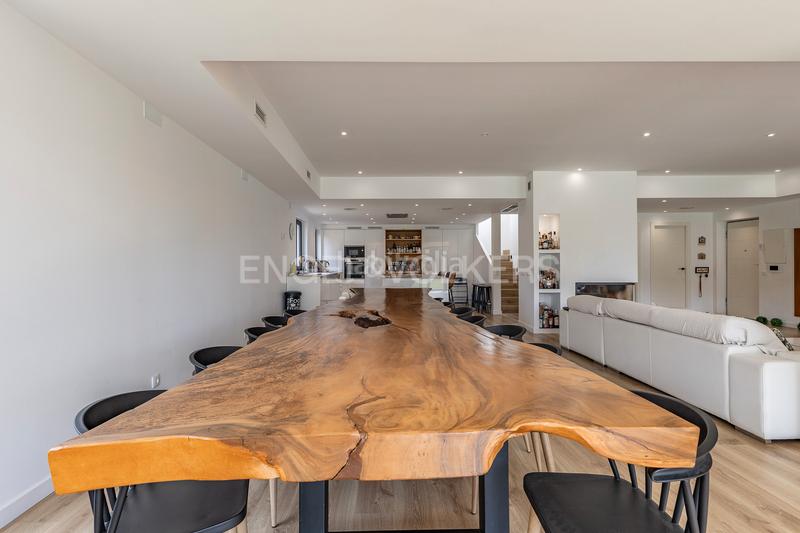 Foto 5ff239e0-848e-4a99-9d68-7ee327f4570b. Casa con riscaldamento piscina in La Sentiu Gavà