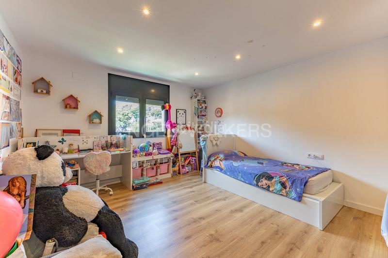 Foto c9042546-06d9-41df-89d8-36b9fffd7bbc. Casa con riscaldamento piscina in La Sentiu Gavà