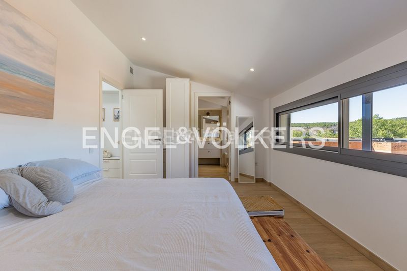 Foto d7e6141b-f267-4876-9ff4-575535ceb2be. Haus mit heizung in Centre Sant Quirze del Vallès