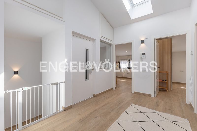 Foto f4a5ffb7-4272-4c02-8b7f-56465696dc28. Haus mit heizung in Centre Sant Quirze del Vallès