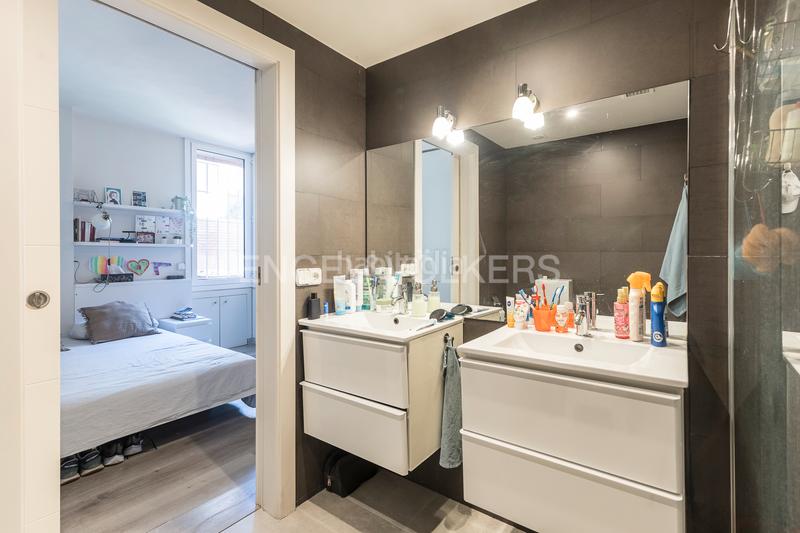 Foto 866fb009-8b69-476a-bbc6-b074ee1cda71. Piccolo appartamento con riscaldamento parcheggio in Barcelona