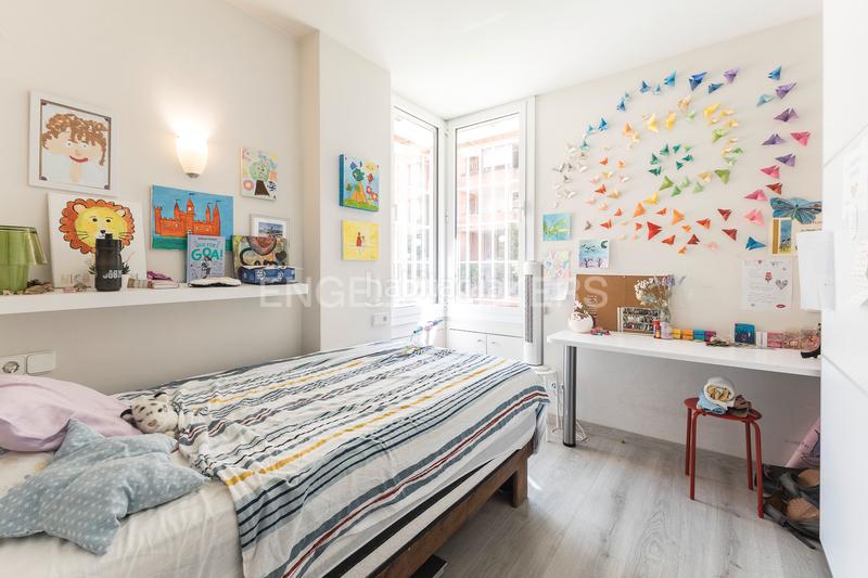 Foto f1bbd839-27a6-49a3-9a82-356980eb9cf4. Piccolo appartamento con riscaldamento parcheggio in Barcelona