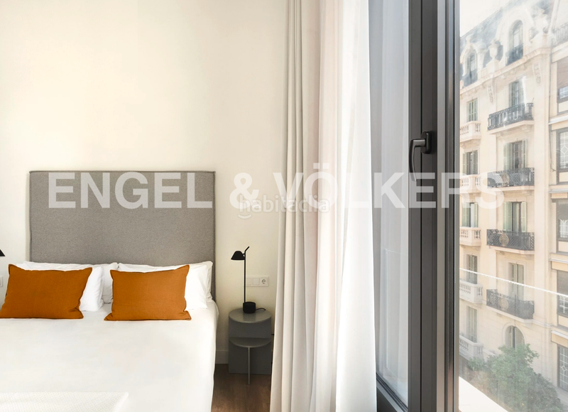 Foto c221ddcf-c97a-4db1-83c6-4b634a2c7c0e. Alquiler apartamento fantástico piso de 2 dormitorios en paseo de gracia en Barcelona
