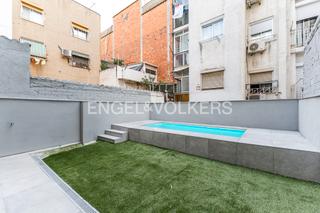 Lloguer Apartament a Prosperitat. Piso temporal con piscina en nou barris