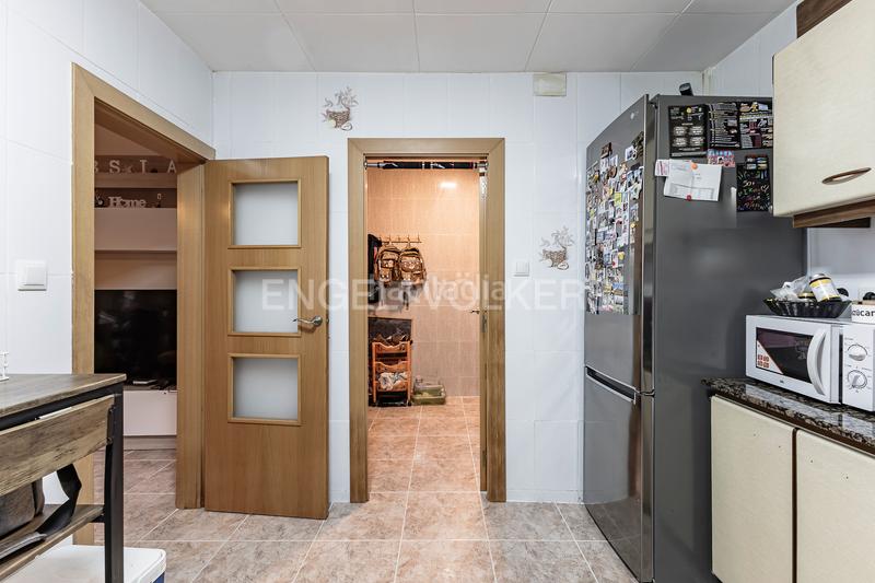 Foto 3157679d-e3bf-43a0-a415-f02c55521d4d. Casa amb calefacció a Diagonal-Colomeres Gavà