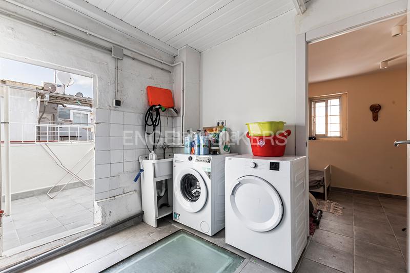 Foto e071b204-7e6a-4839-8039-4399fe717140. Casa amb calefacció a Diagonal-Colomeres Gavà