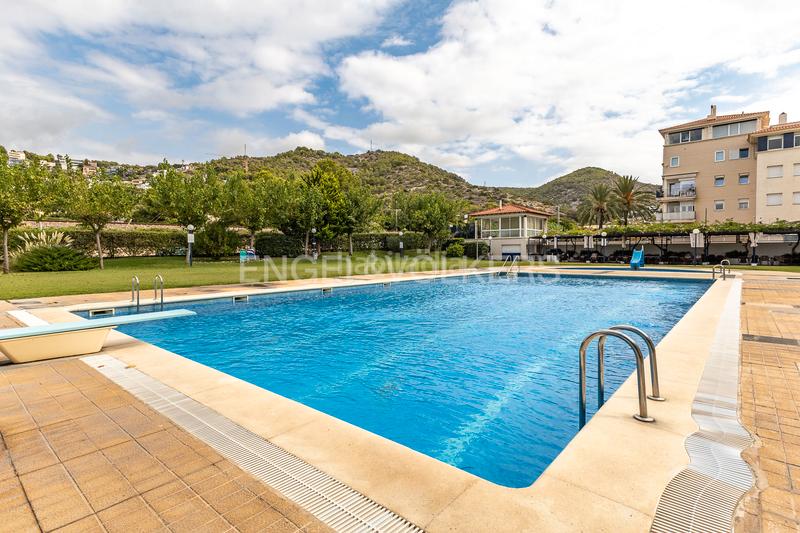 Foto 559199ae-d1e8-478c-a5c7-fed4c1683d7f. Lloguer apartament amb calefacció aparcament piscina a Sitges