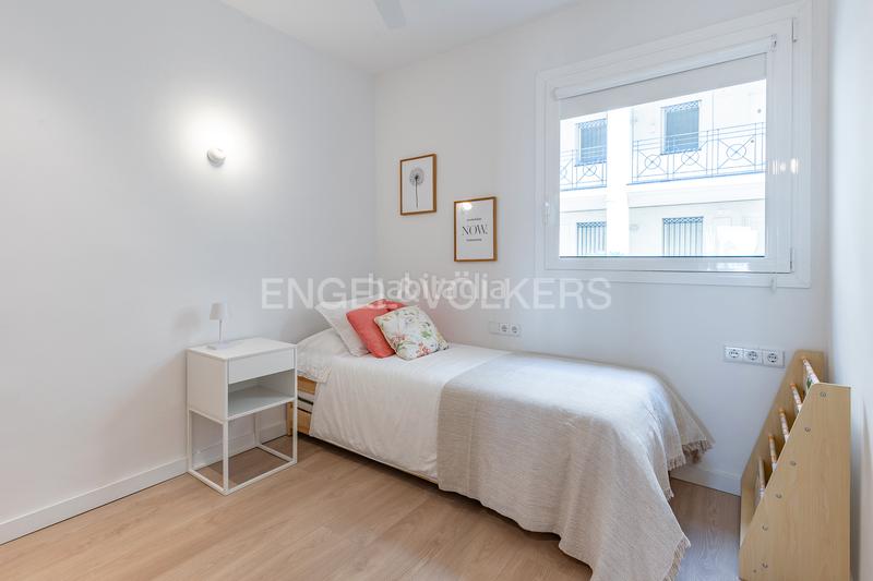 Foto 5d449468-3773-4551-8dc2-651d71f59e9a. Lloguer apartament amb calefacció aparcament piscina a Sitges
