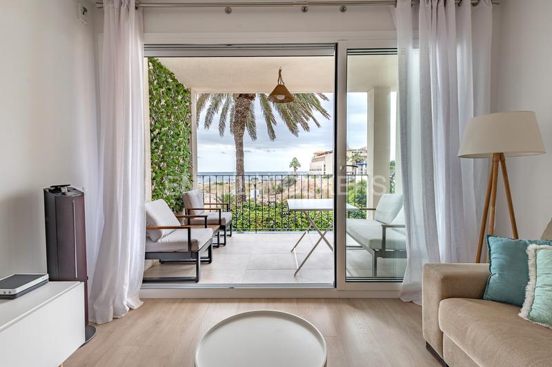 Foto f3d15004-5669-46bf-9b46-a25f9cc892a7. Miete appartement mit heizung parking pool in Aiguadolç - Sant Sebastià Sitges