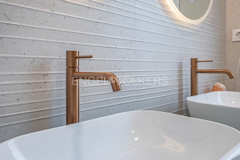 Foto ba8bd0f2-ce69-441c-bf37-5bca1b5cbb95. Maison avec chauffage parking piscine dans Masies de Voltregà (Les)