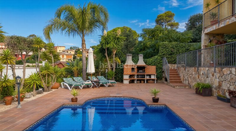 Foto b6aebf7f-1339-499f-a99b-e9903aa095fa. Casa amb calefacció aparcament piscina a Mas Mora-Sant Daniel Tordera