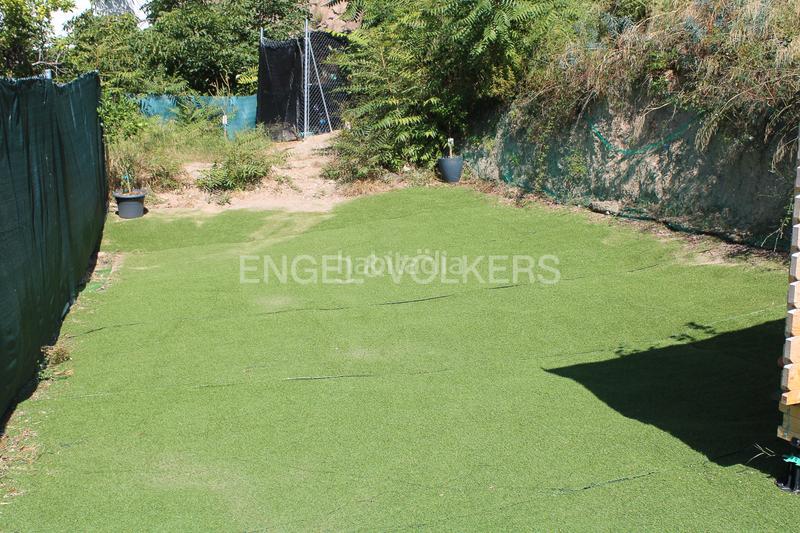 Foto f5d4ebd8-b4da-4cf6-a955-711377cfadd0. Terreno residencial fantástico terreno en can vilalba en Abrera