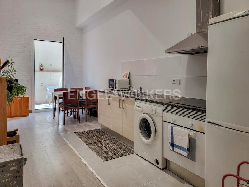 Foto 45d1006c-dfd7-4383-b758-7a977c26f2e6. Lloguer apartament amb calefacció a Poblenou Barcelona