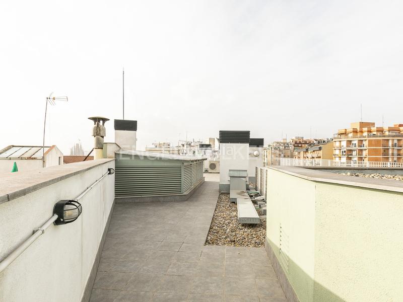 Foto 311abbcf-219c-4fa7-ac6d-e41cc1adfc5b. Miete appartement mit heizung in Guinardó Barcelona