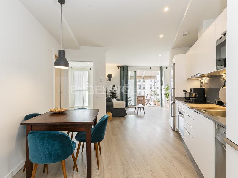 Foto c9ba3329-74fd-423b-9682-7430a6ea2161. Miete appartement mit heizung in Guinardó Barcelona