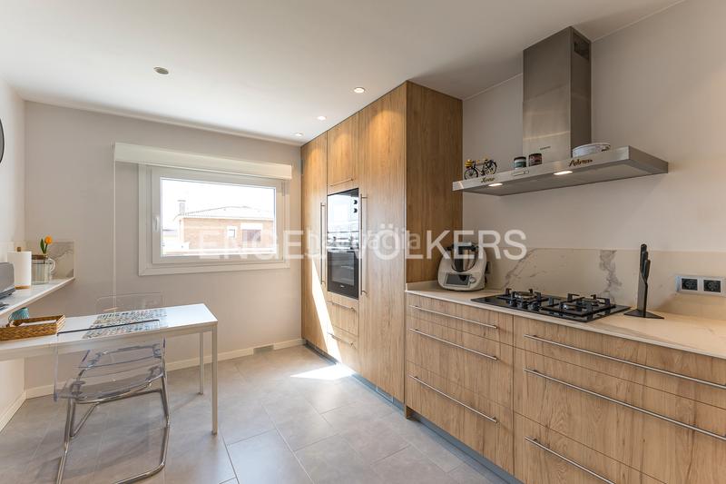 Foto 12e80e0a-b02c-4aab-ad5b-737d8941b65a. Casa amb calefacció aparcament piscina a Els Masos - Els Garrofers Coma-ruga